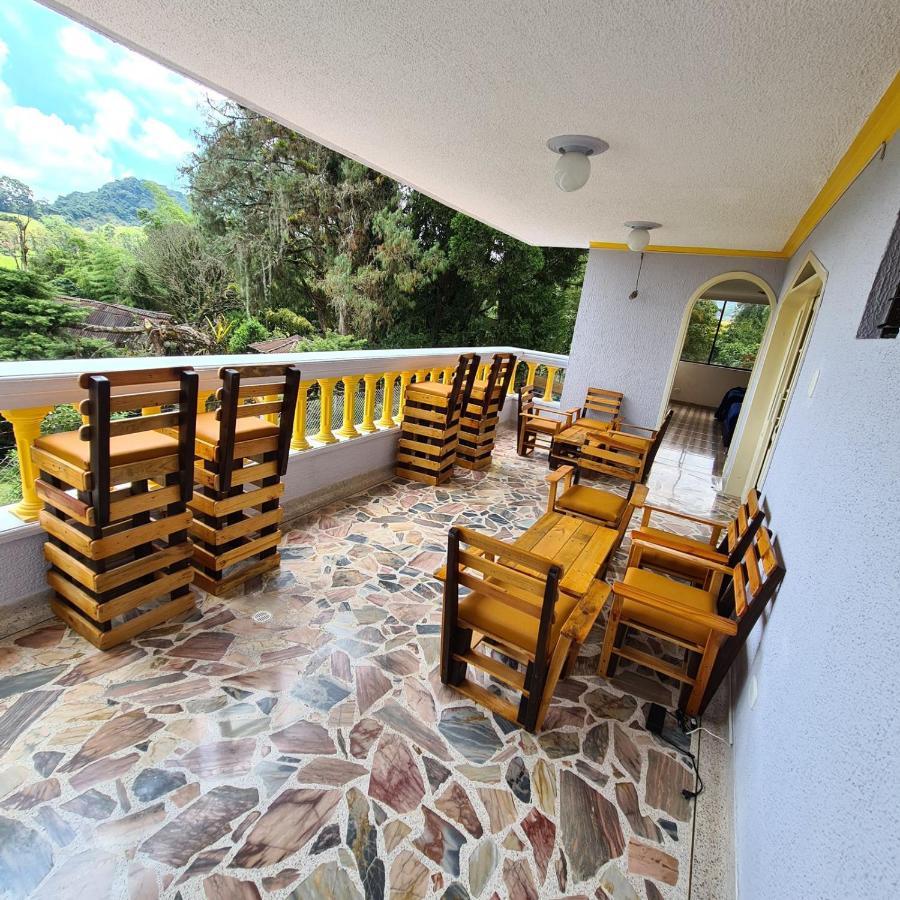 Hotel Casa Confort Санта Роса де Кабал Екстериор снимка