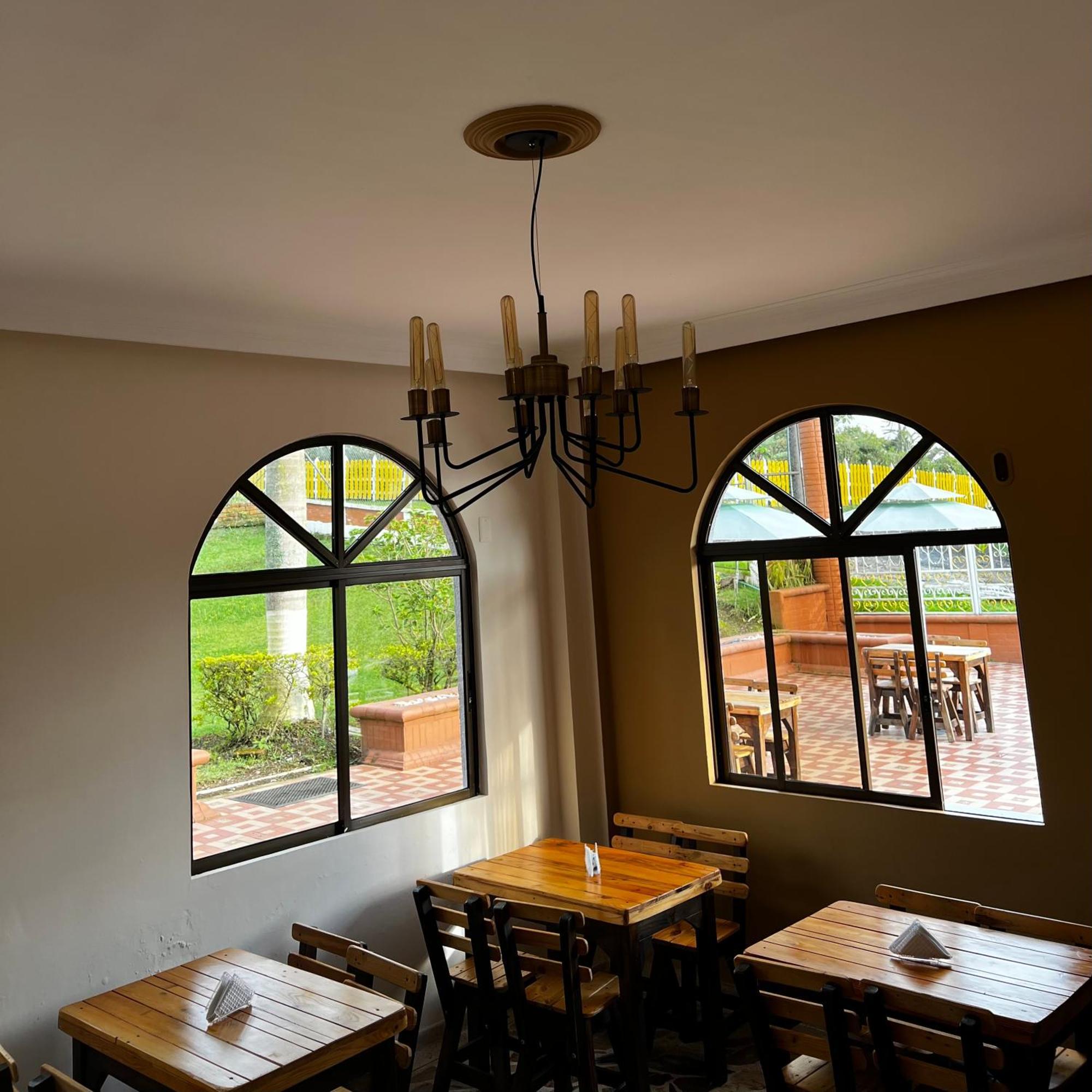 Hotel Casa Confort Санта Роса де Кабал Екстериор снимка